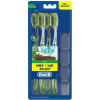 Oral-B with Neem Extract 4N Toothbrushes